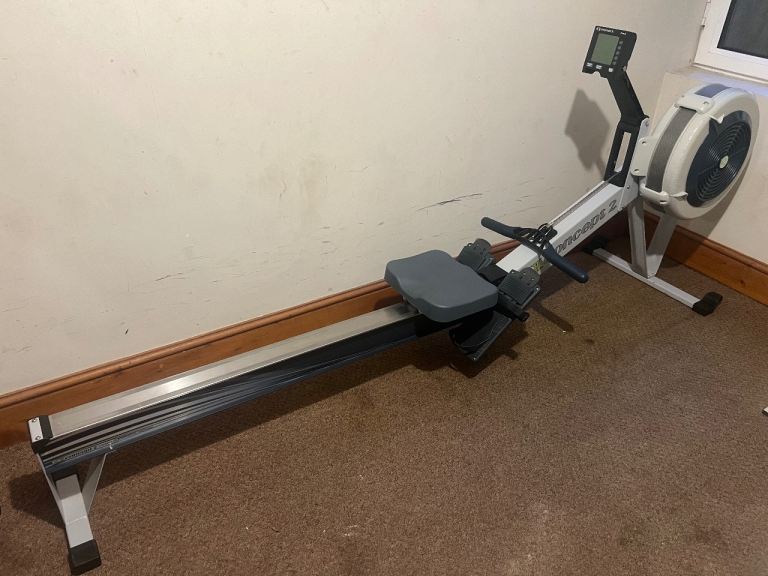 Concept 2 Rower Model D2 PM3 Rowing Machine 