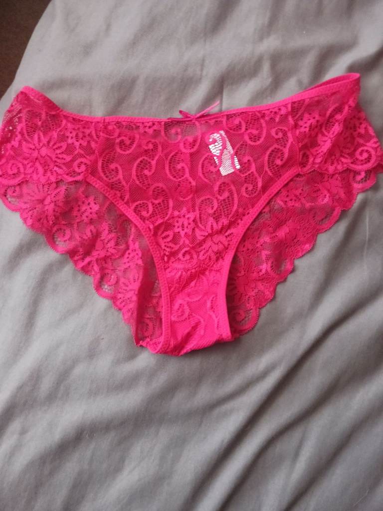 Red lace  panties  brand new size 12 -14