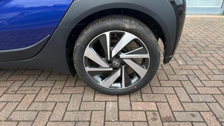 2025 Toyota Aygo X 1.0 VVT-i Edge 5dr Petrol Hatchback Hatchback Petrol Manual