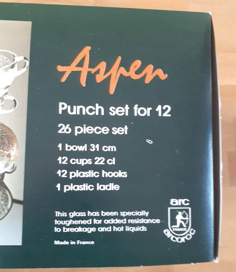 PUNCH BOWL SET with 31cm Bowl and 12 glasses (22cl), 12 hooks and 1 ladle