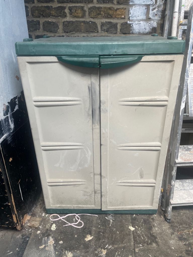 Plastic Storage Cabinet with Shelves – Good Condition