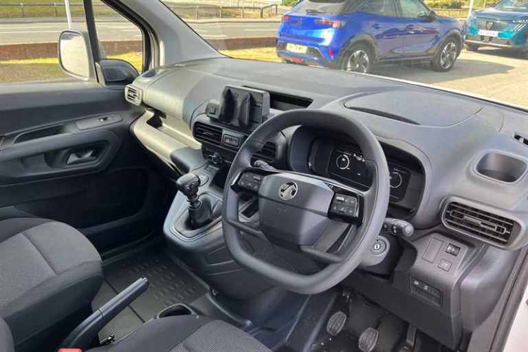 2024 Vauxhall Combo 1.5 Turbo D 100ps Prime H1 Van PANEL VAN DIESEL Manual