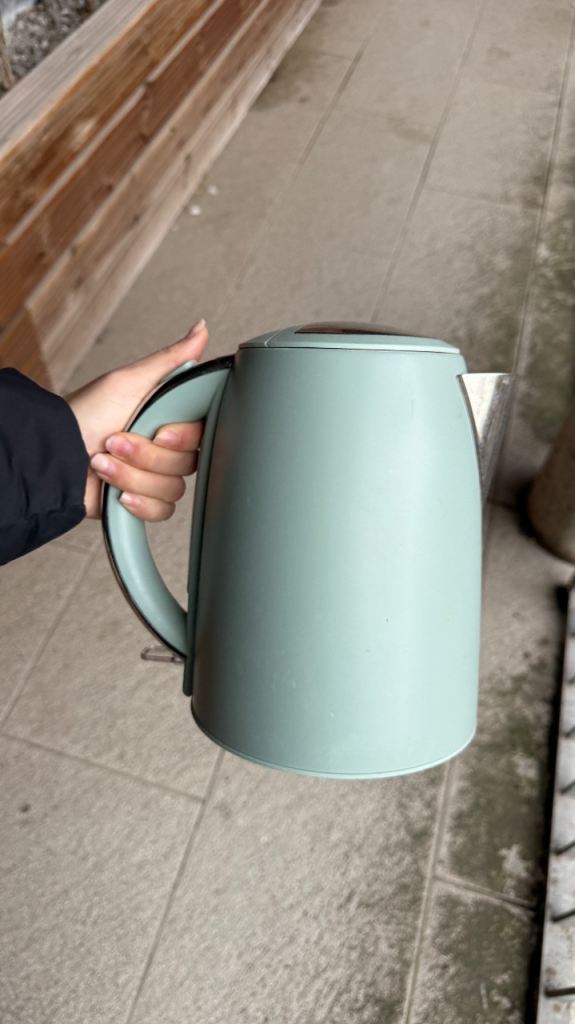 image for Turquoise Kettle