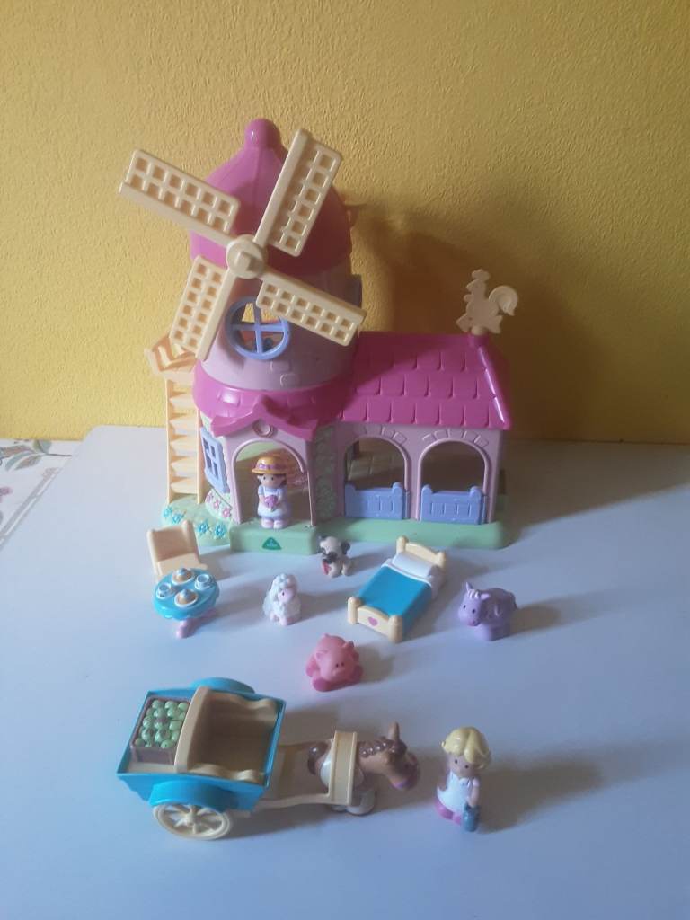 Early learning Centre happyland  windmill  farm with  sounds. 