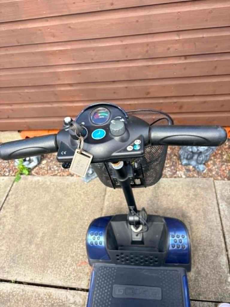 Mobility scooter