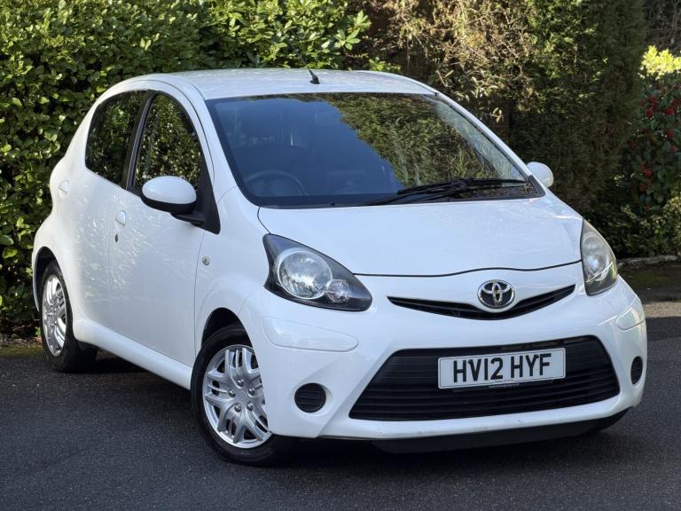 TOYOTA AYGO 1.0 VVT-i Ice 2012