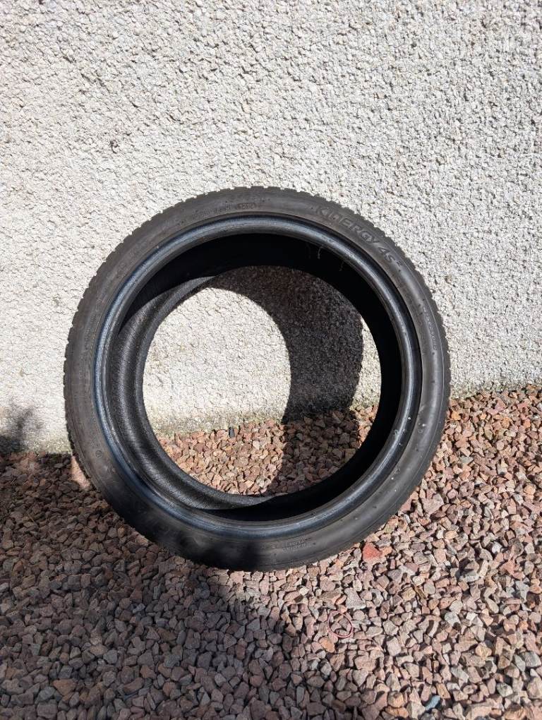 Hankook Kinergy 4s2 4 Season 255/35/19