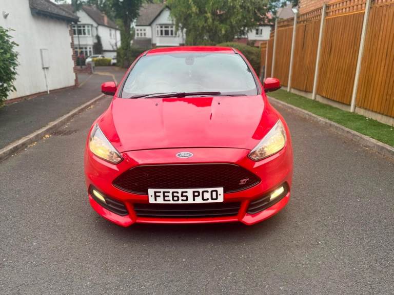 Ford, FOCUS ST2, Hatchback, 2015, ULEZ Compliant, Manual, 1997 (cc), 5 doors