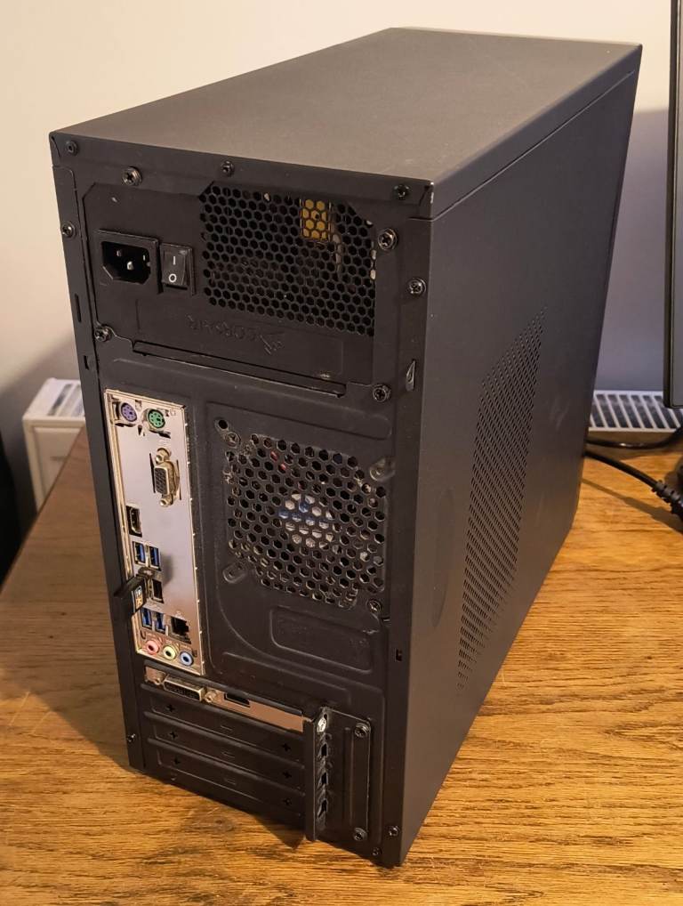 PC Computer AMD Ryzen 3 3200 3.6GHz, 16GB RAM, 256GB SSD, Windows 11 ...