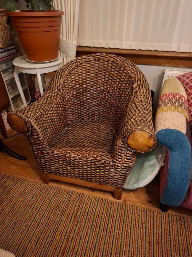 Wicker armchair 
