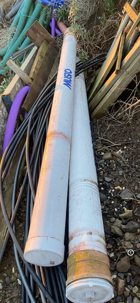  Pipe Carrier Tubes 2 pieces Universal Maxi Lockable Rear Opening 