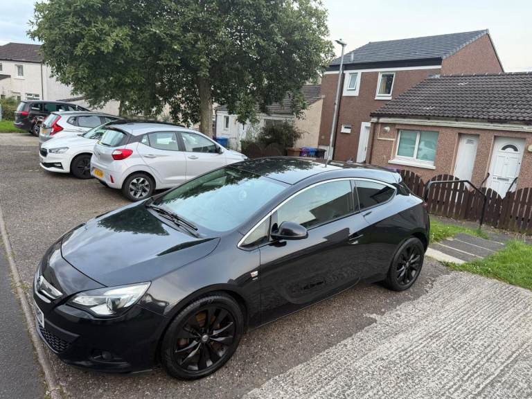 Vauxhall, ASTRA GTC, Hatchback, 2012, Manual, 1598 (cc), 3 doors