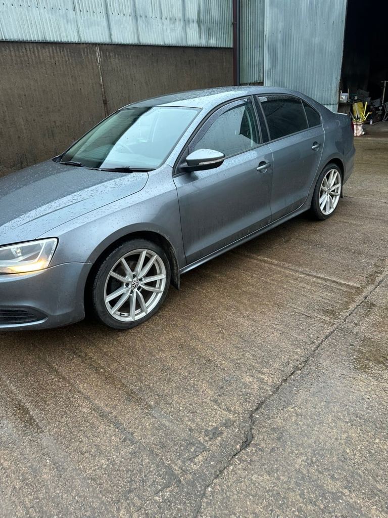 Volkswagen, JETTA, Saloon, 2012, Manual, 1598 (cc), 4 doors