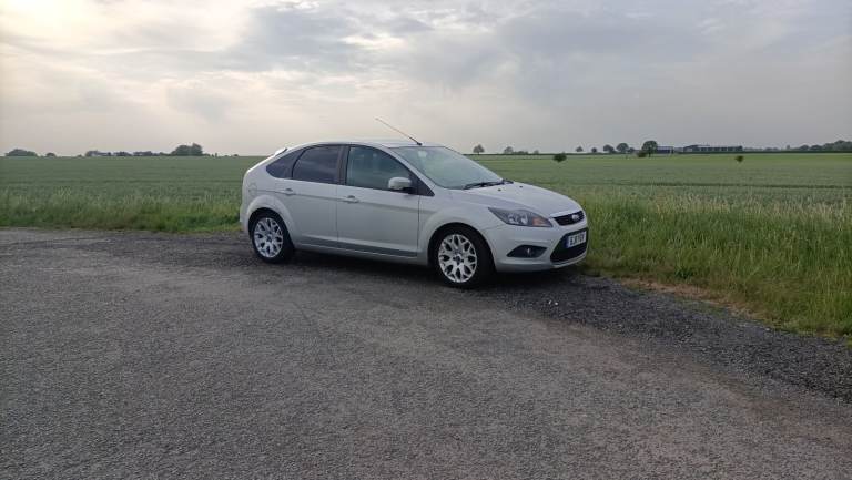 Ford, FOCUS, Hatchback, 2011, Manual, 1560 (cc), 5 doors