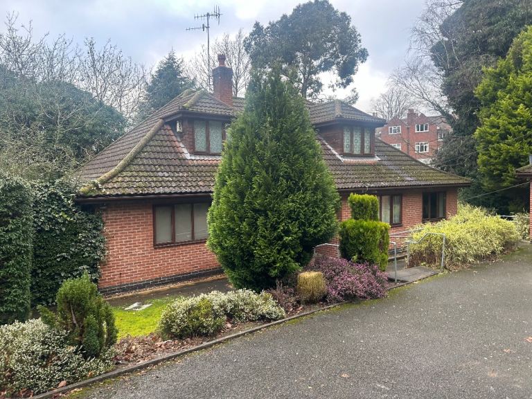4 Bed Bungalow To Rent In The Woodthorpe Nottingham Area