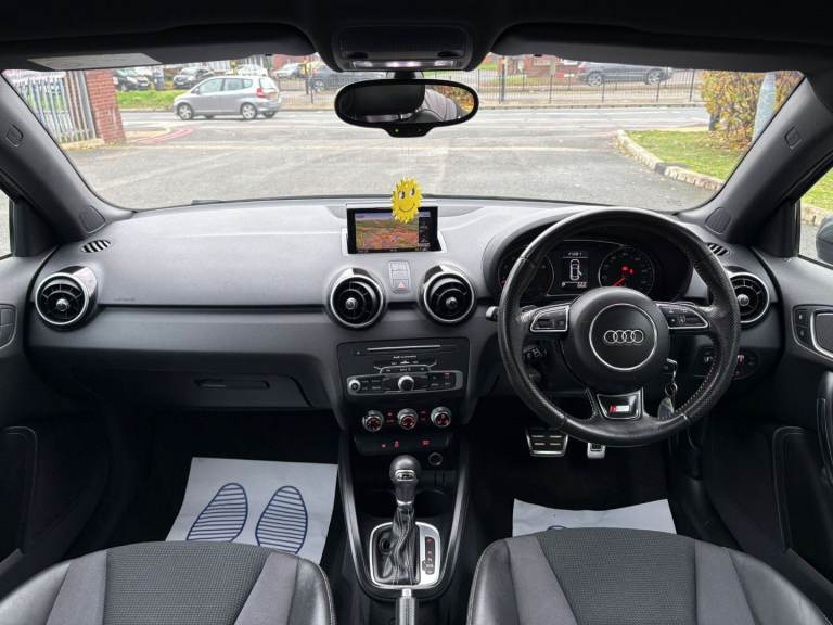 Audi, A1, Hatchback, 2015, Semi-Auto, 1395 (cc), 5 doors