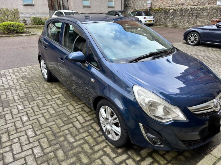 Automatic Vauxhall corsa 2011, 1.4 ulez