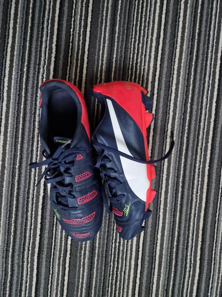 Puma evopower 4.2 AG adult size 7