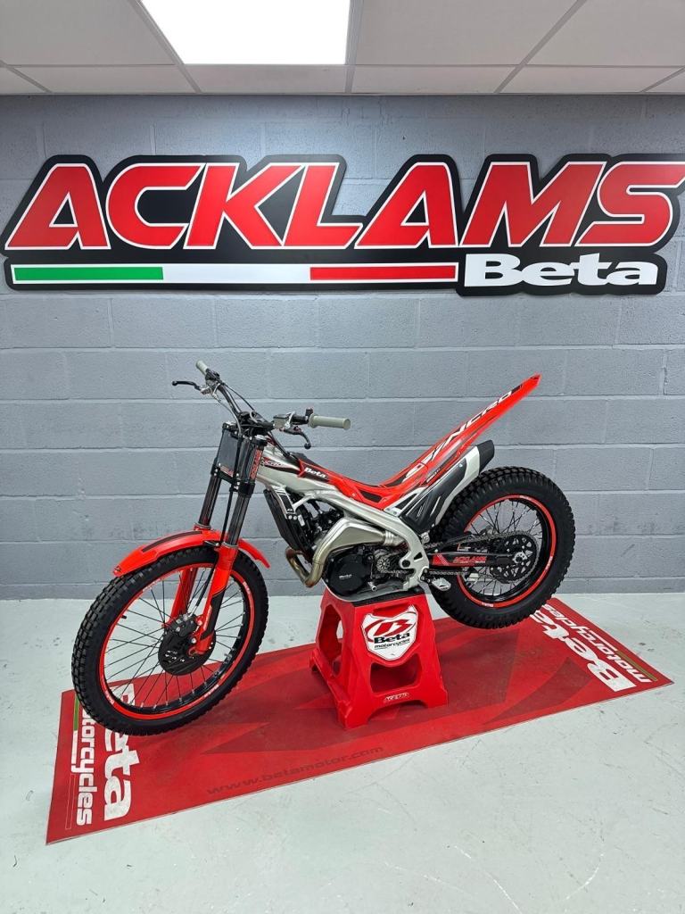 Beta Sincro 250 2T Trials Bike 2026 Model **Finance and UK Delivery Available**