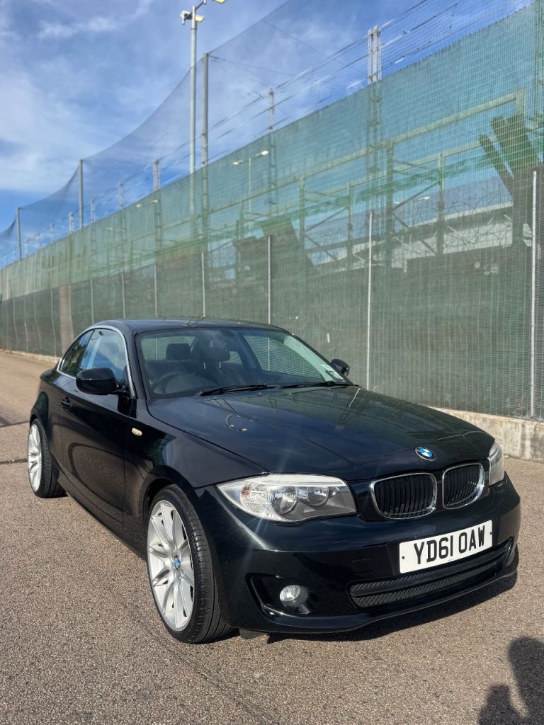 BMW, 1 SERIES, Coupe, 2011, Manual, 1995 (cc), 2 doors