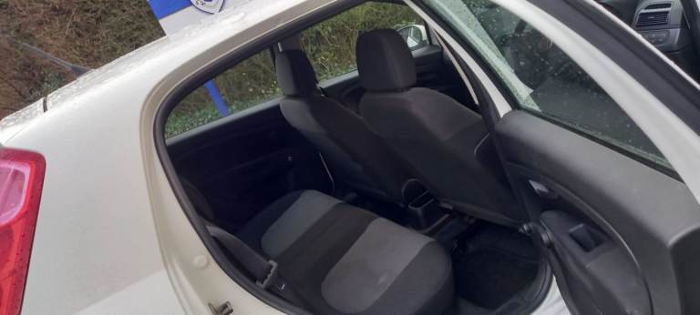 Fiat, GRANDE PUNTO, Hatchback, 2010, Manual, 1368 (cc), 5 doors