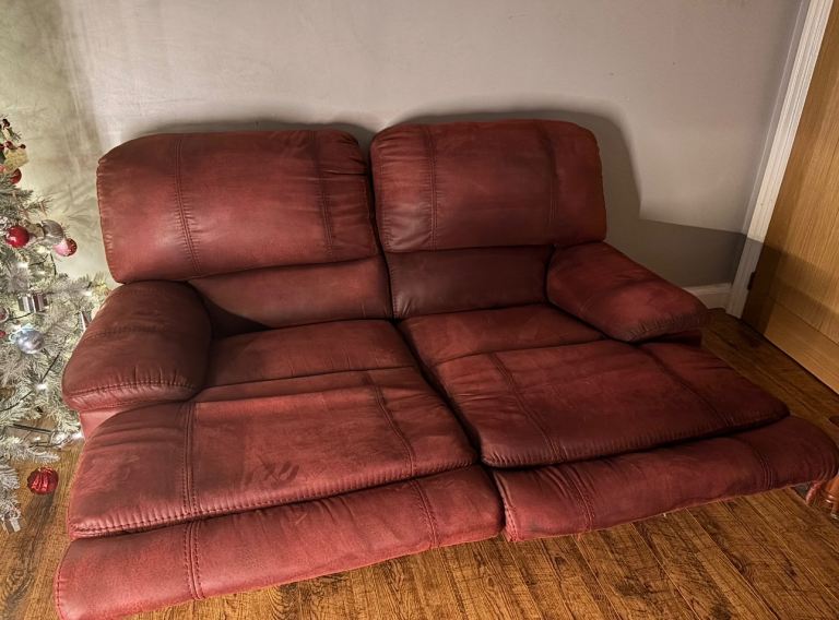 Reclining Corner & 2 Seater Sofa