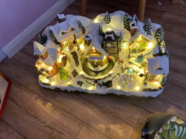 Large Christmas music
