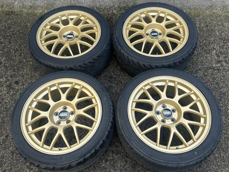 Genuine Subaru Impreza STI 22B Alloys BBS RG334 5X100 