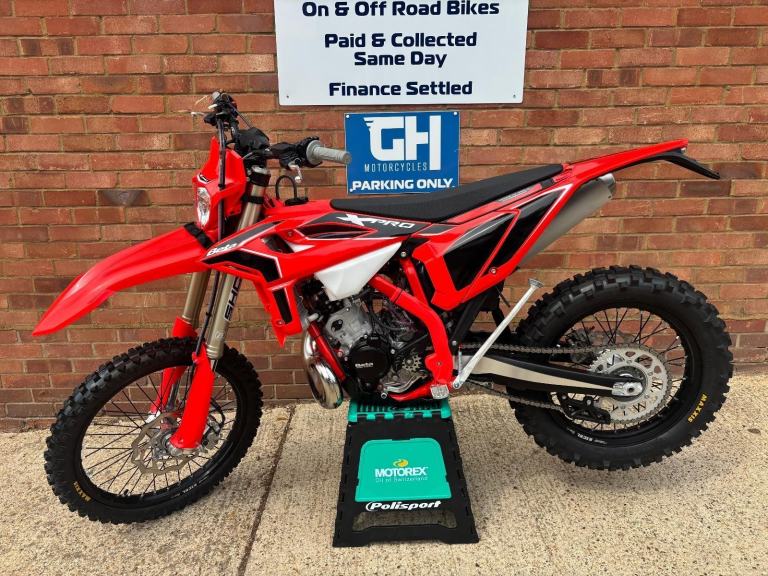 2027 BETA 300 RR X-PRO 2 STROKE MODEL - IN STOCK - ENDURO BIKE 300RR 