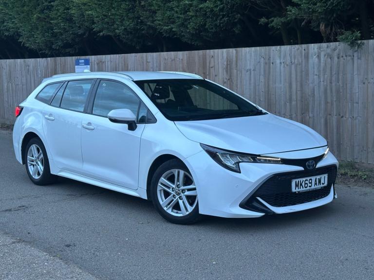 2019 TOYOTA COROLLA 1.8 VVT-i Hybrid Icon Tech - Free Delivery! -