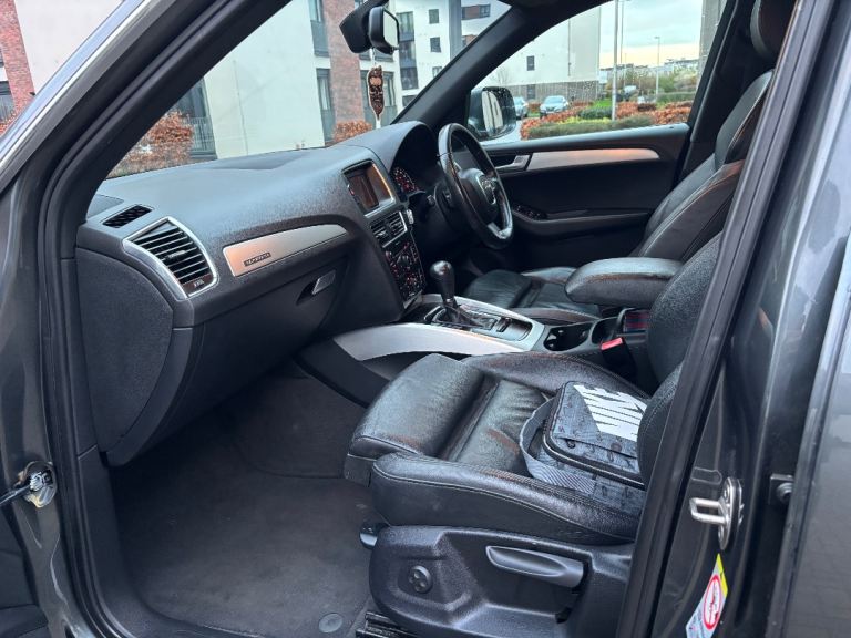 Automatic S-Line Quattro, Audi, Q5, Estate, 2009, Semi-Auto, 1968 (cc), 5 doors