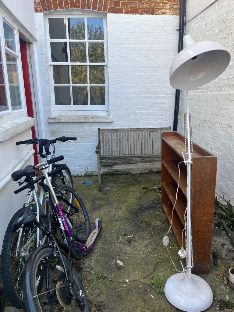 Giant anglepoise needing refub