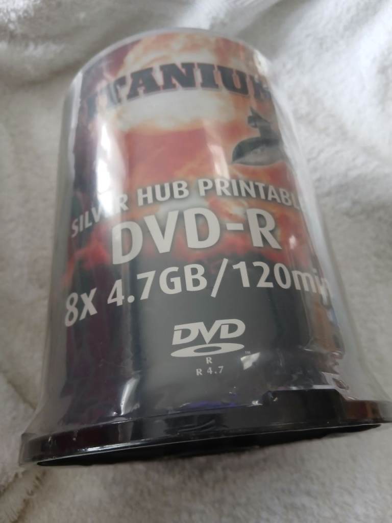 DVD'S TITANIUM HUB PRINTABLE DISC'S 100 