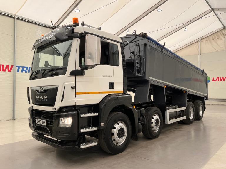 MAN TGS 32.420 8x4 Rest Cab Tipper