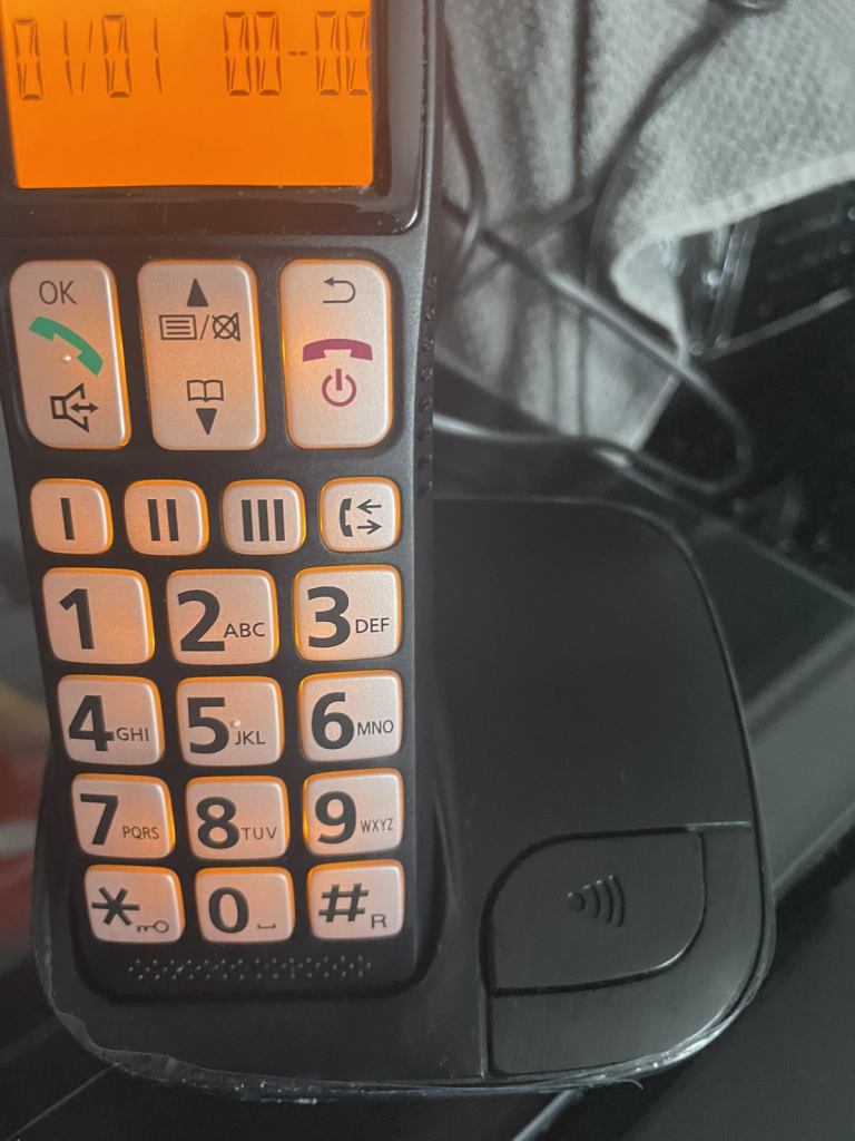 Panasonic large button phone (KX-THE110E)