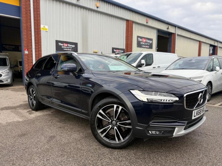  Volvo V90 Cross Country 2.0 D4 Pro Auto AWD Euro 6 (s/s) 5dr Diesel Automatic
