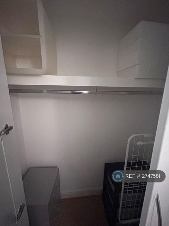 1 bedroom flat in Whitworth Street West, Manchester, M1 (1 bed) (#2747581)