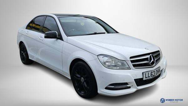 2013 Mercedes-Benz C Class C220 CDI BlueEFFICIENCY Executive SE 4dr Auto SALOON DIESEL Automatic
