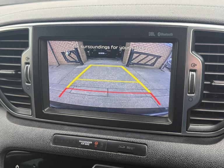 ** GREAT SPEC ** 2016 Kia Sportage 1.7 CRDi ISG 3 5 dr 2WD Estate ** £35 TAX **