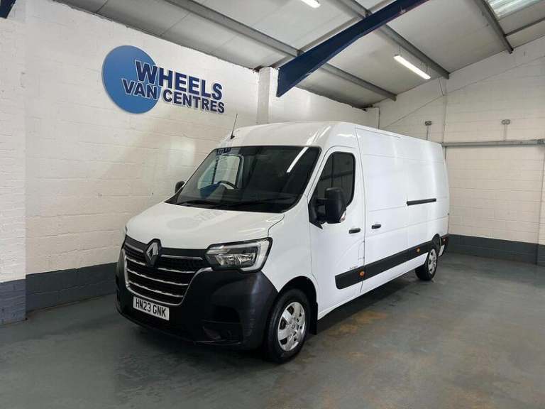 2023 Renault Master Master 2.3 dCi 35 Business+ FWD LWB Medium Roof Euro 6 4dr Panel Van Diesel M...