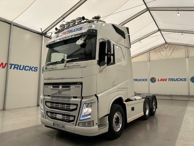 Volvo FH 500 GT 6x2 Rear Lift Tractor Unit PTO