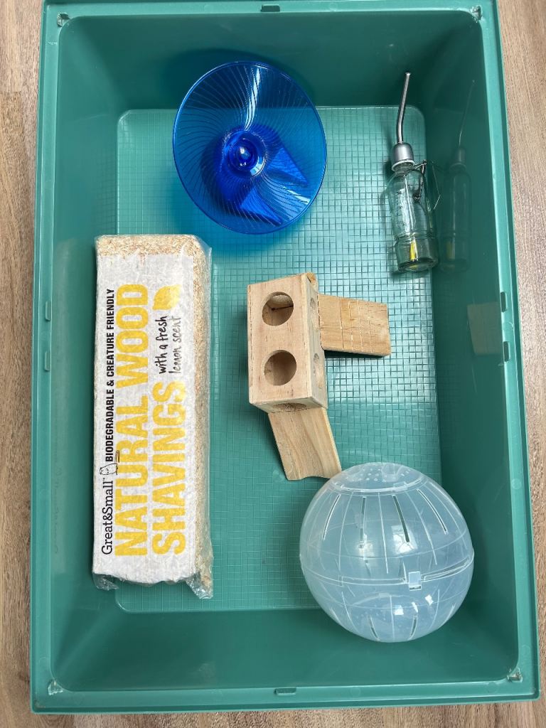 Hamster cage with accessories 
