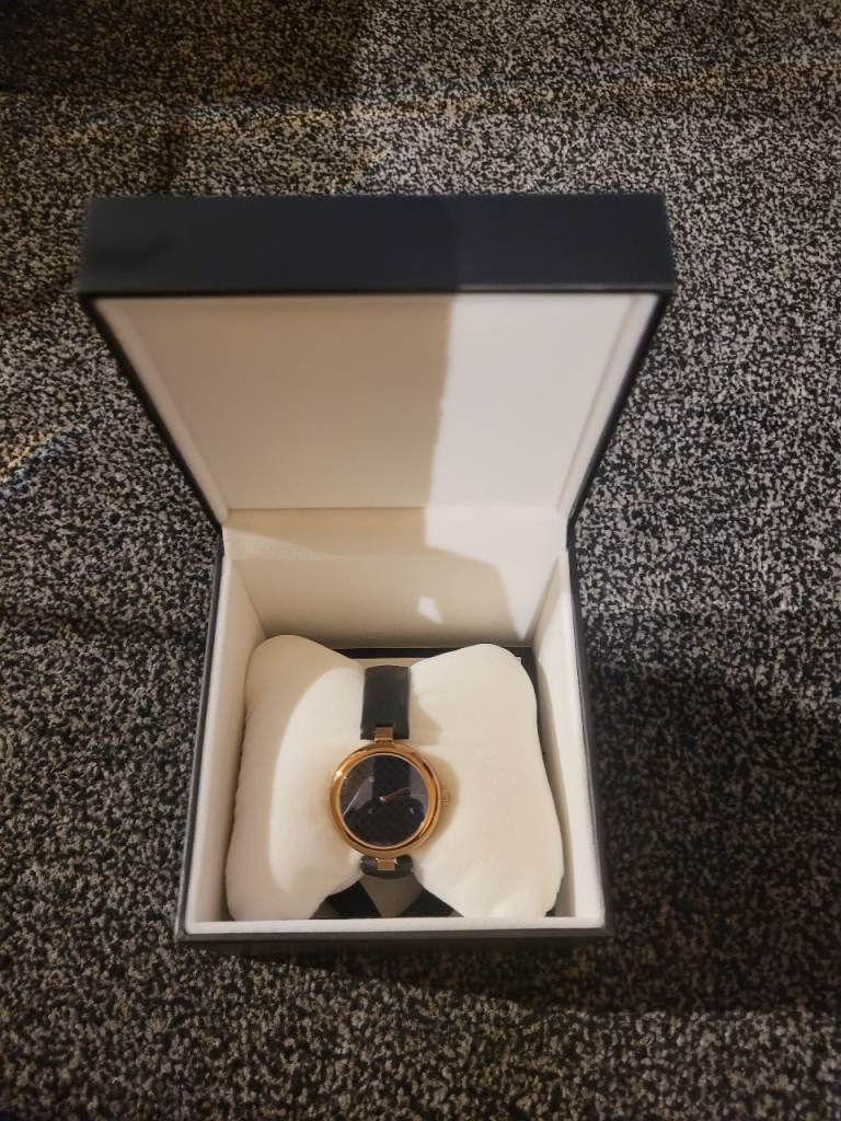 Original Ladies Gucci watch 
