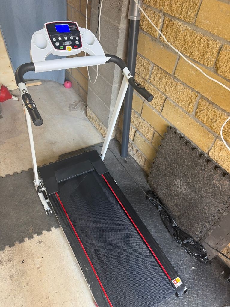 Compact light weight treadmill 