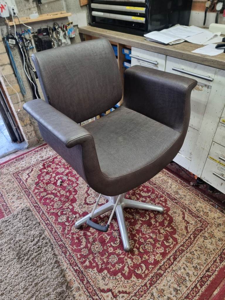 Hairdressers chair
