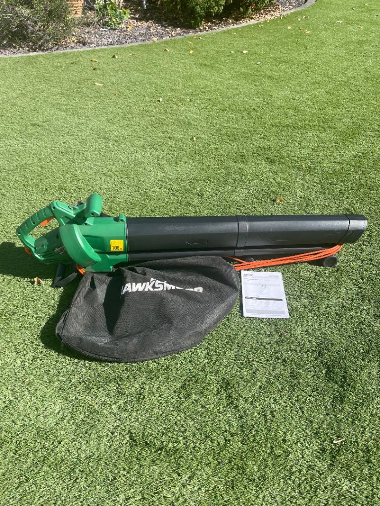 Hawksmoor electric leaf blower/ vacuum 