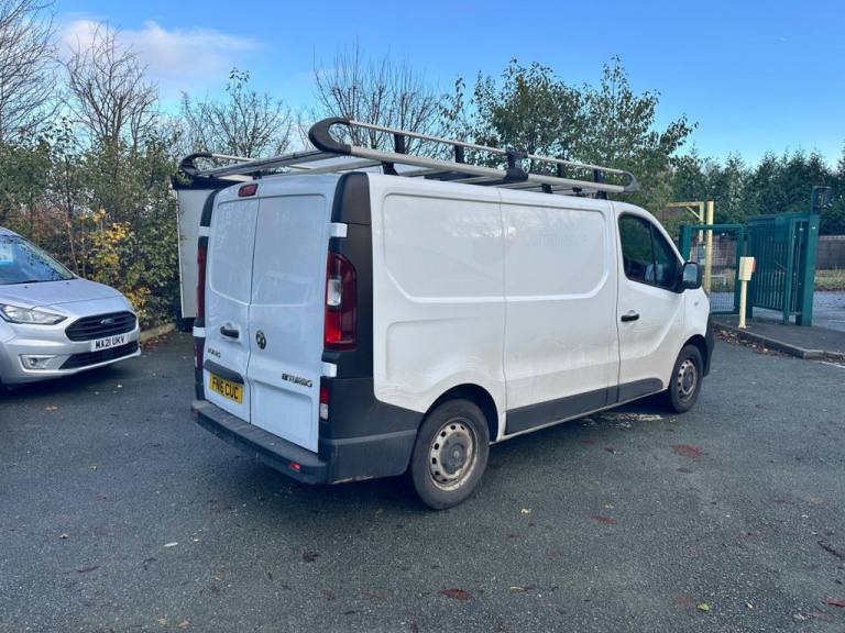 2016 Vauxhall Vivaro 2700 1.6CDTI BiTurbo 120PS ecoFLEX H1 Van PANEL VAN DIESEL Manual