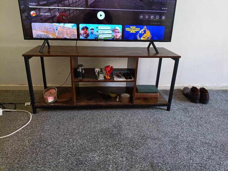 TV stand (fits 65 inch TV) 