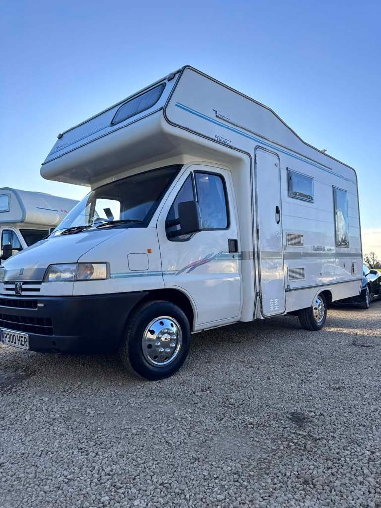 Peugeot, BOXER 270 TD MWB, 2000, 1905 (cc)