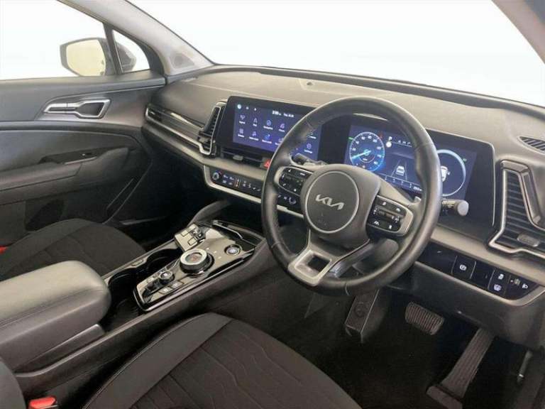 2022 Kia Sportage 1.6 h T-GDi 3 Auto Euro 6 (s/s) 5dr Automatic SUV Hybrid Automatic